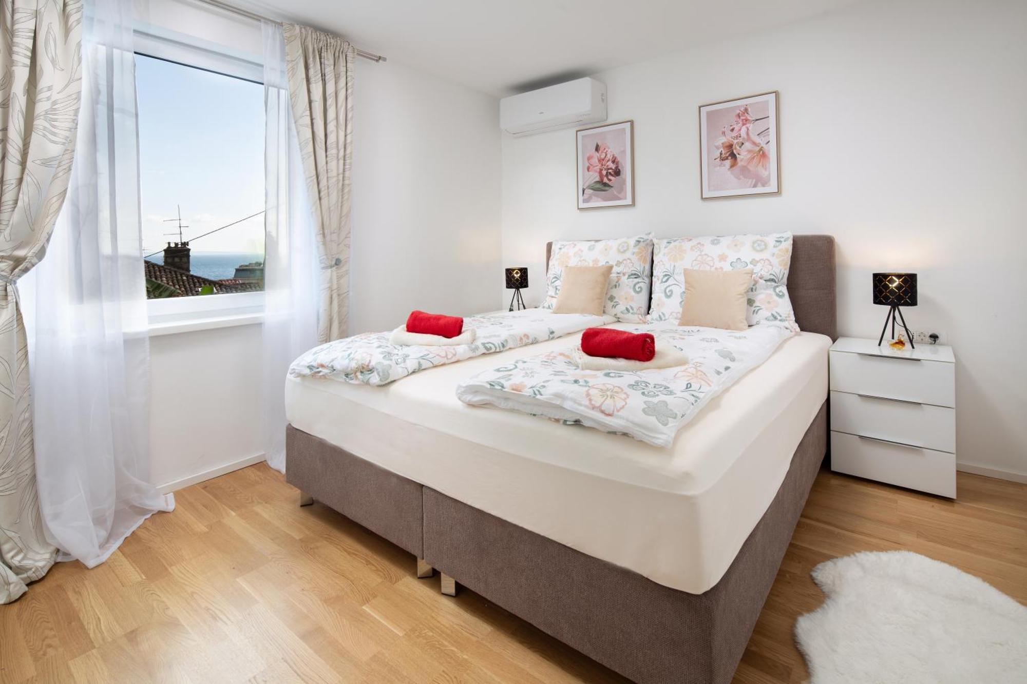 Apartment Azureo With Ocean View Opatija