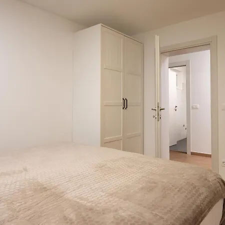 Azureo Apartment With Ocean View Opatija Exterior photo